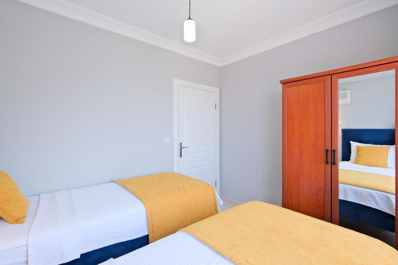 Gold Lion Apart Hotel Oludeniz Exterior photo